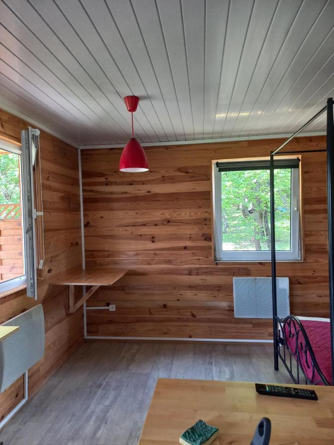 Chalet 2 Pers. + Bebe Montolieu Экстерьер фото